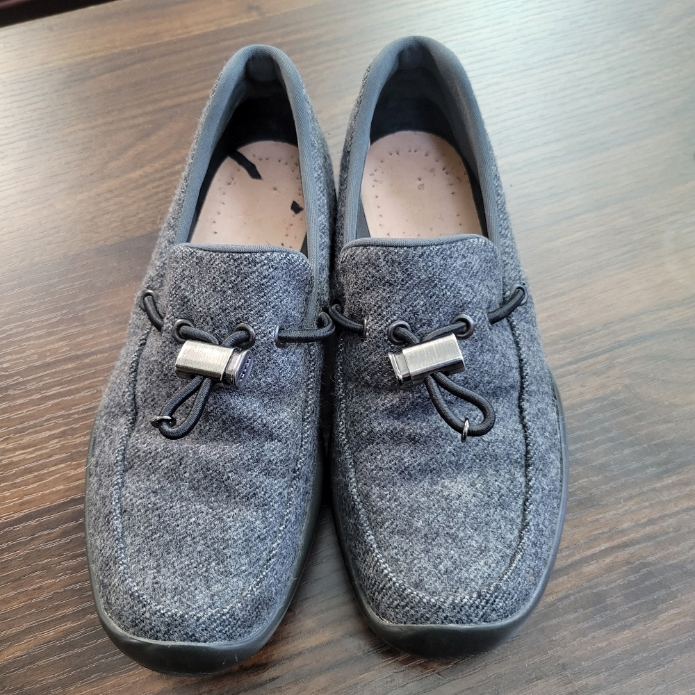 Prada Gray Wool Slip On Loafer Women's EU Size 36.5 US 6.5 Luxury Preppy
